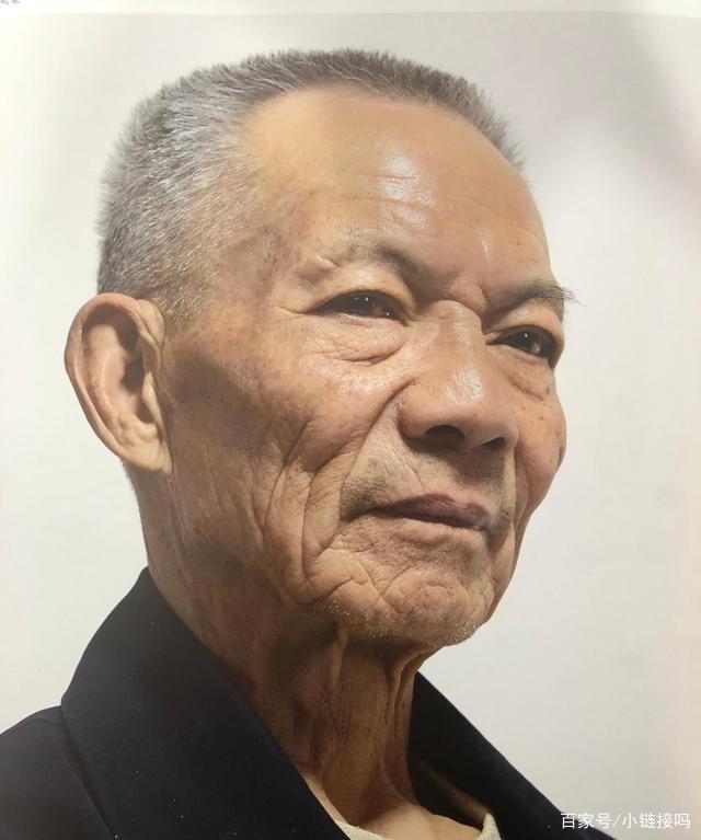 40-50岁成熟头像(成熟中年肖像)